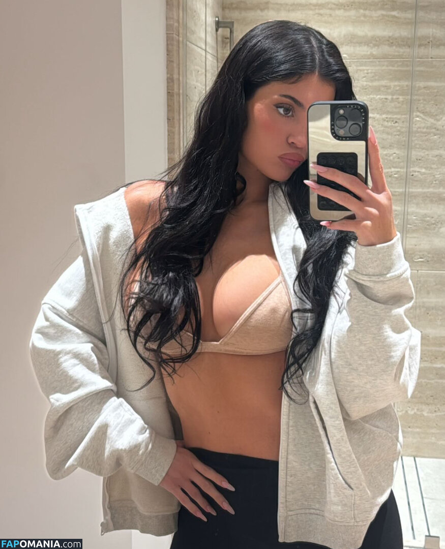 Kylie Jenner / https: / kyliejenner / kyliejenner.2 Nudo OnlyFans  Foto trapelata #65