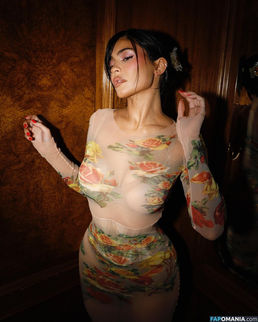 Kylie Jenner / https: / kyliejenner / kyliejenner.2 Nudo OnlyFans  Foto trapelata #123