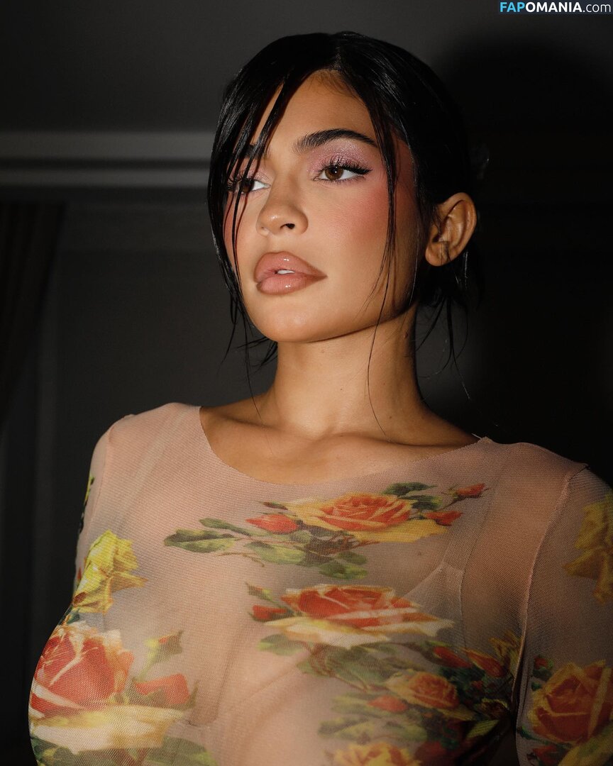 Kylie Jenner / https: / kyliejenner / kyliejenner.2 Nudo OnlyFans  Foto trapelata #124
