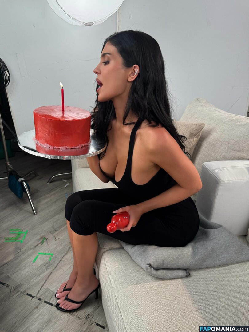 Kylie Jenner / https: / kyliejenner / kyliejenner.2 Nudo OnlyFans  Foto trapelata #135