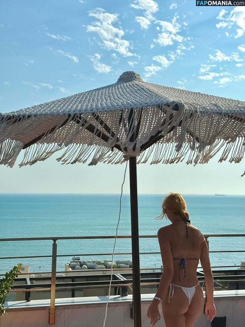 l1nc_hen / l1nchen__ / linchen_bienchen / linchenswim / spotterlinchen Nudo OnlyFans  Foto trapelata #7