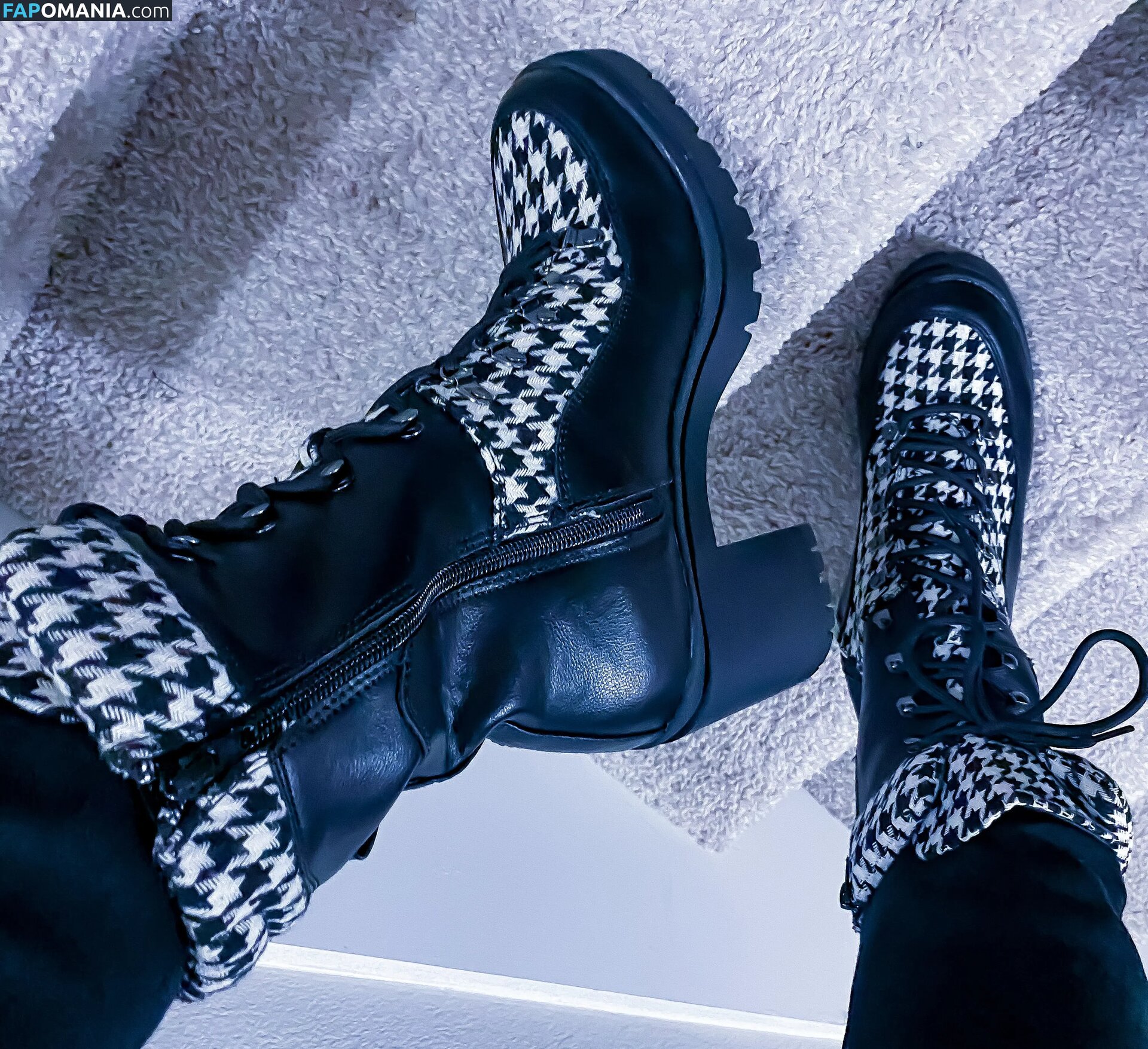 La Plebe Boots Nudo OnlyFans  Foto trapelata #3