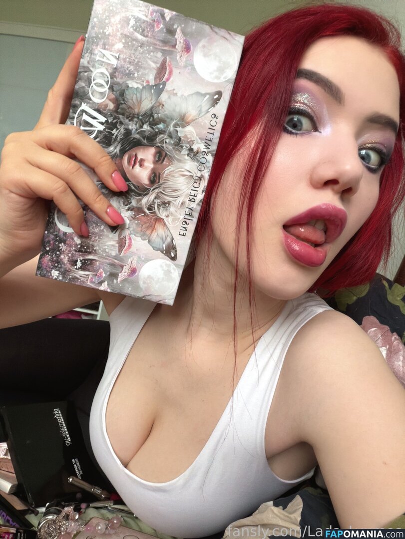 Lada Lyumos / Lada_Lyumos / lada_lyumoscos / ladalyumos Nudo OnlyFans  Foto trapelata #78