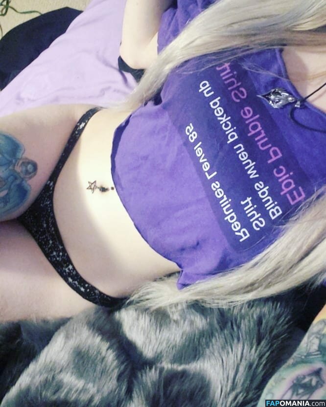 ladysurvival / ladysurvivalwow / onlyfungi Nudo OnlyFans  Foto trapelata #12