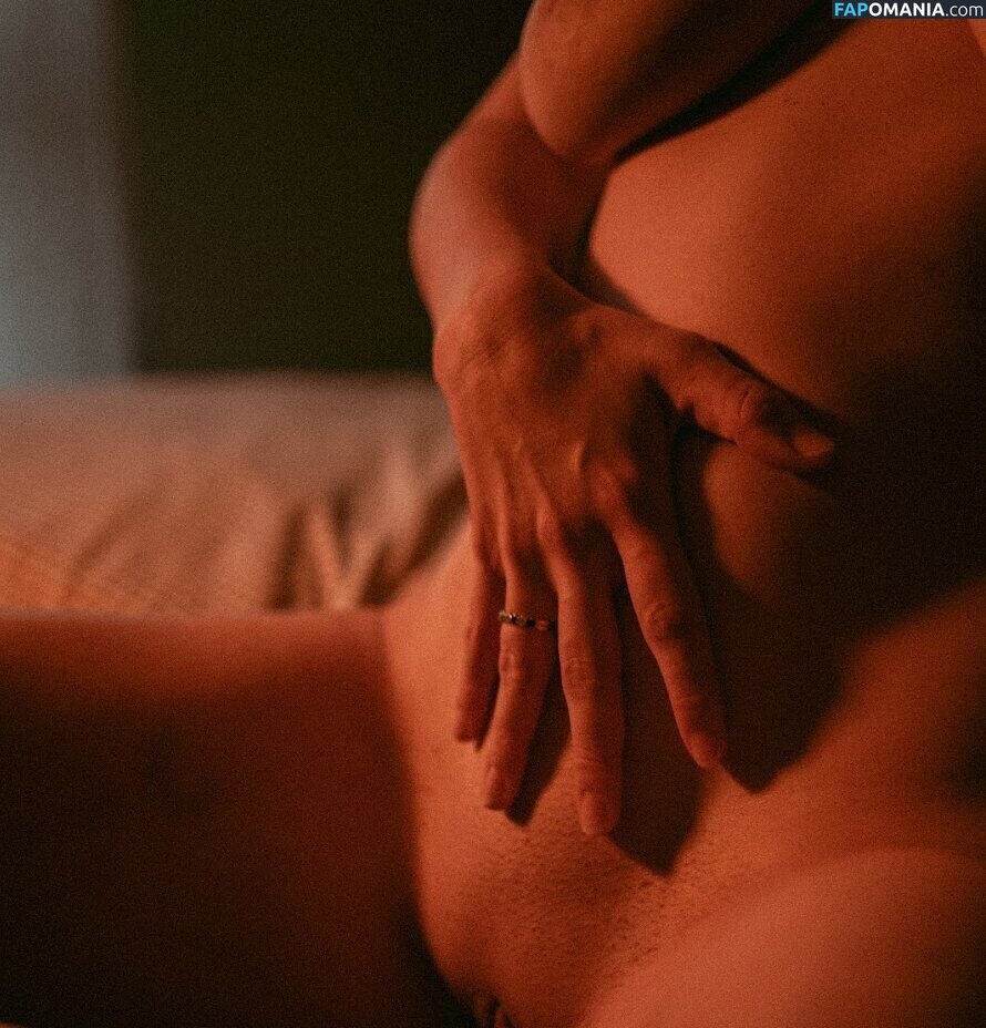 lafilledu_train / lafilledutrain / lafilledutrainoff Nudo OnlyFans  Foto trapelata #7