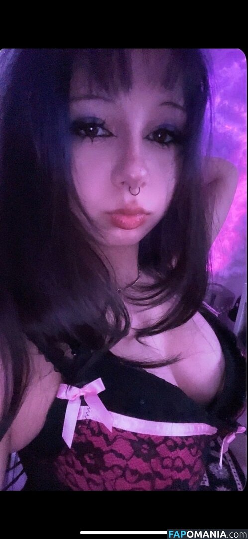 Laine / cw / https: / laine.delano / lainebaby / lainepws / lainepwss / lpwss Nudo OnlyFans  Foto trapelata #15