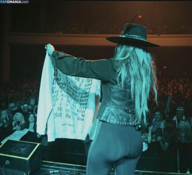 Lainey Wilson / laineywilsonmusic Nudo OnlyFans  Foto trapelata #1