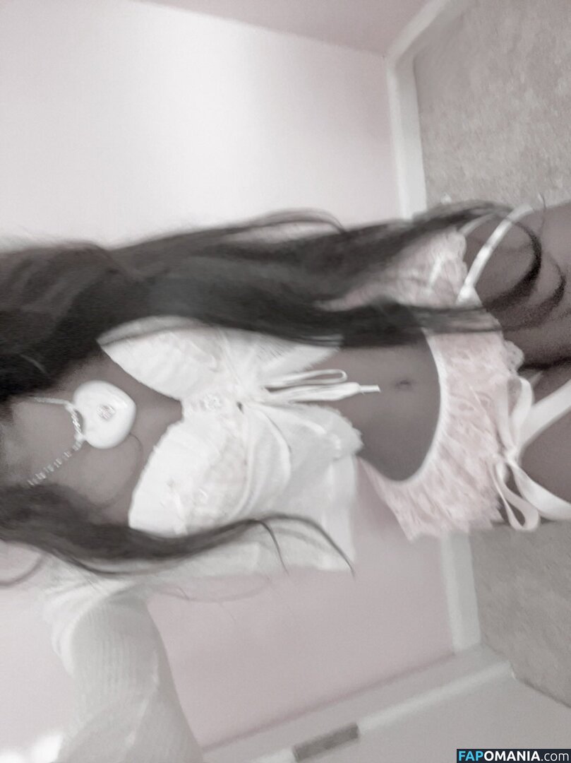 https: / lambpwincess / littlamb Nudo OnlyFans  Foto trapelata #8