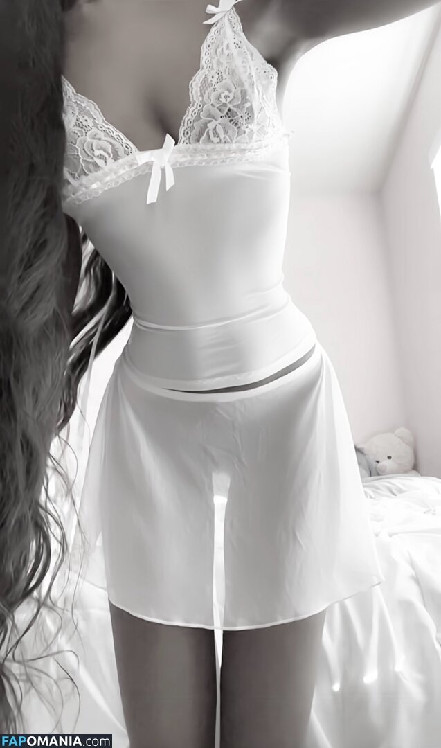 https: / lambpwincess / littlamb Nudo OnlyFans  Foto trapelata #15