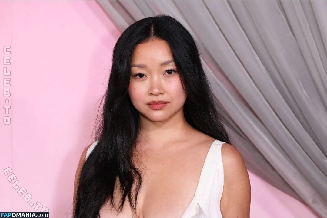 Lana Condor / https: / lanacondor Nudo OnlyFans  Foto trapelata #1