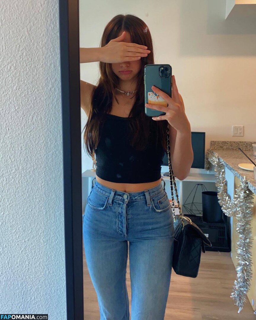 Laselyii / llessliiie / luvliii Nudo OnlyFans  Foto trapelata #18