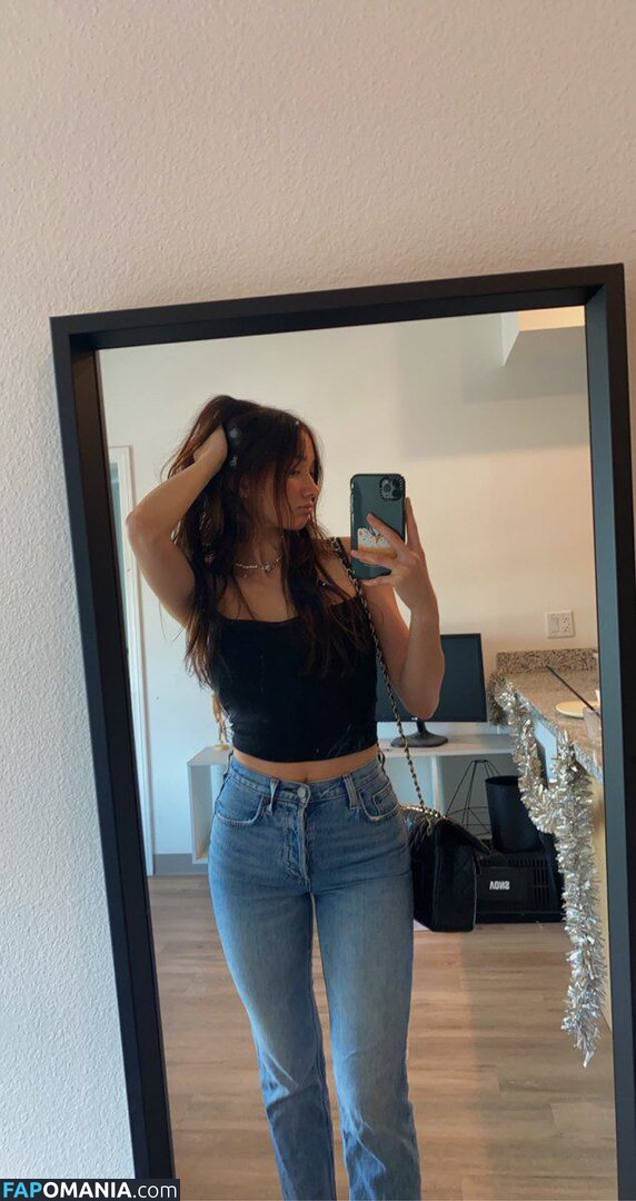 Laselyii / llessliiie / luvliii Nudo OnlyFans  Foto trapelata #21