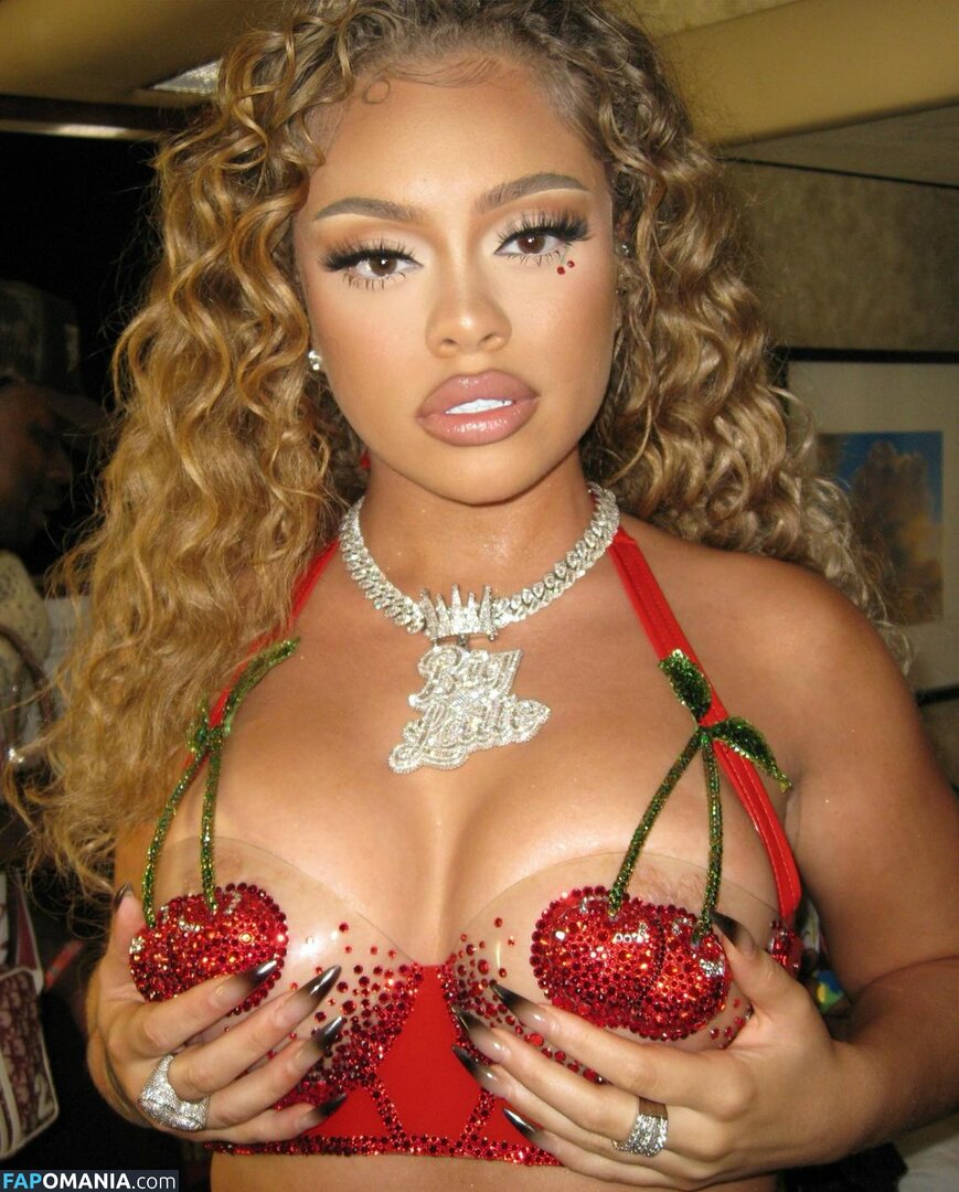 Latto / https: / latto777 Nudo OnlyFans  Foto trapelata #69