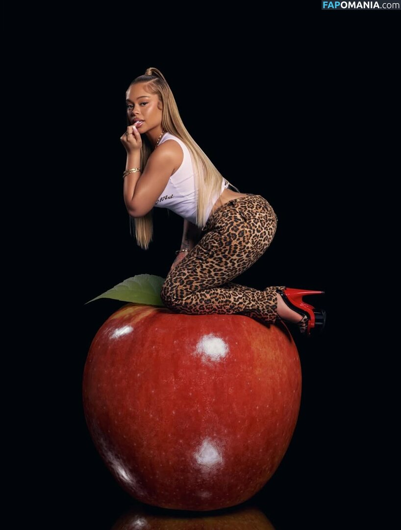 Latto / https: / latto777 Nudo OnlyFans  Foto trapelata #375