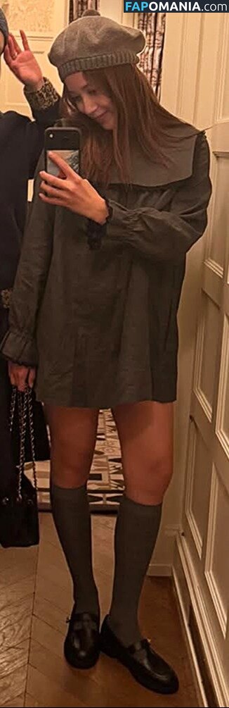 Laufey Lin / laufey Nudo OnlyFans  Foto trapelata #146