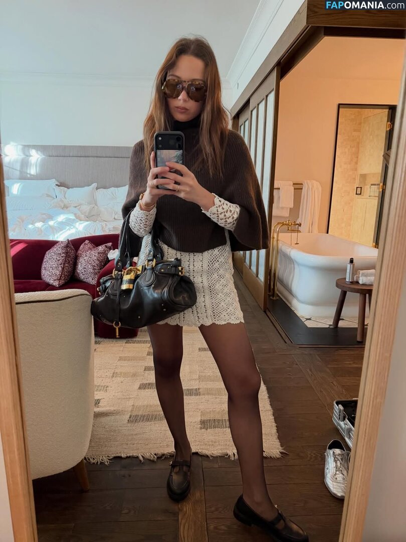 Laufey Lin / laufey Nudo OnlyFans  Foto trapelata #151