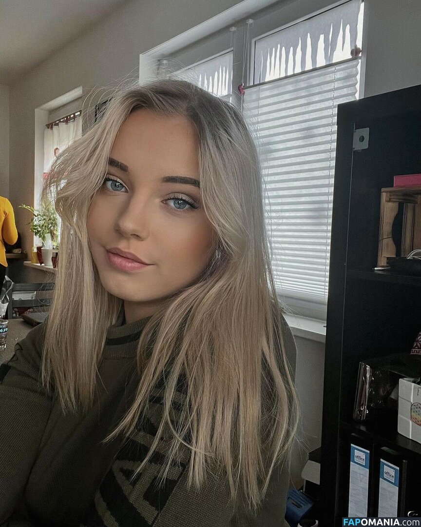 Laura / https: / laurabeverlin / llaurenha / lolilau Nudo OnlyFans  Foto trapelata #62