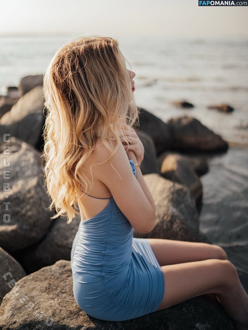 Lea Peach / Looskanal / lea / wifiloo_m Nudo OnlyFans  Foto trapelata #806