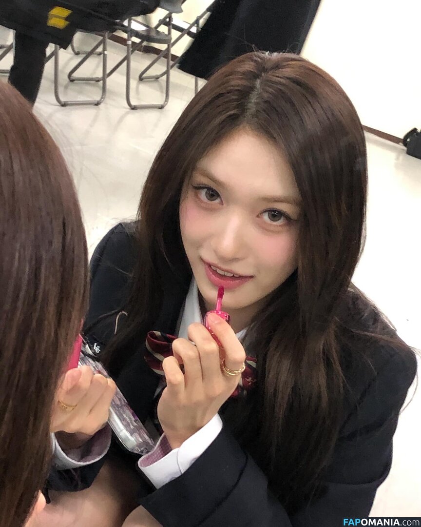 Lee Hyun-Seo / eeseooes / https: / iveleeseoi Nudo OnlyFans  Foto trapelata #7