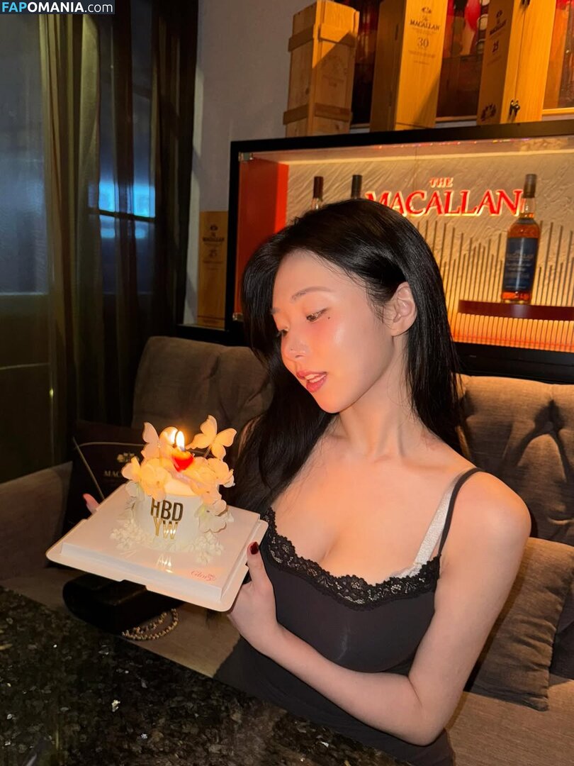 Lee Yeon-woo / yeonwooahh / yonu1201 / 이연우 | Yonu Kuro | yonu_kuro Nudo OnlyFans  Foto trapelata #2