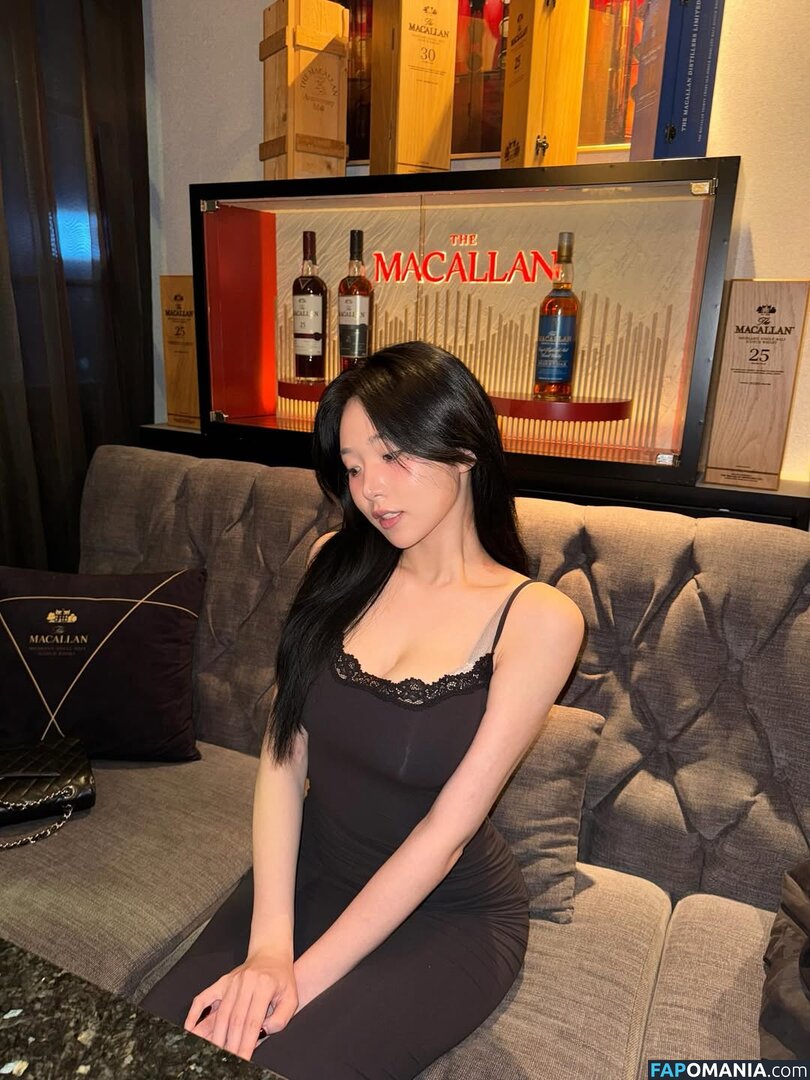 Lee Yeon-woo / yeonwooahh / yonu1201 / 이연우 | Yonu Kuro | yonu_kuro Nudo OnlyFans  Foto trapelata #5