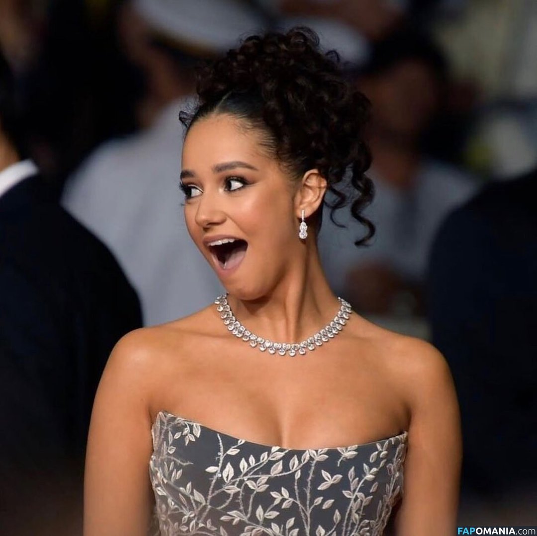 Lena Mahfouf / Lena Situations / lenaanderson / lenamahfouf / lenasituations Nudo OnlyFans  Foto trapelata #21