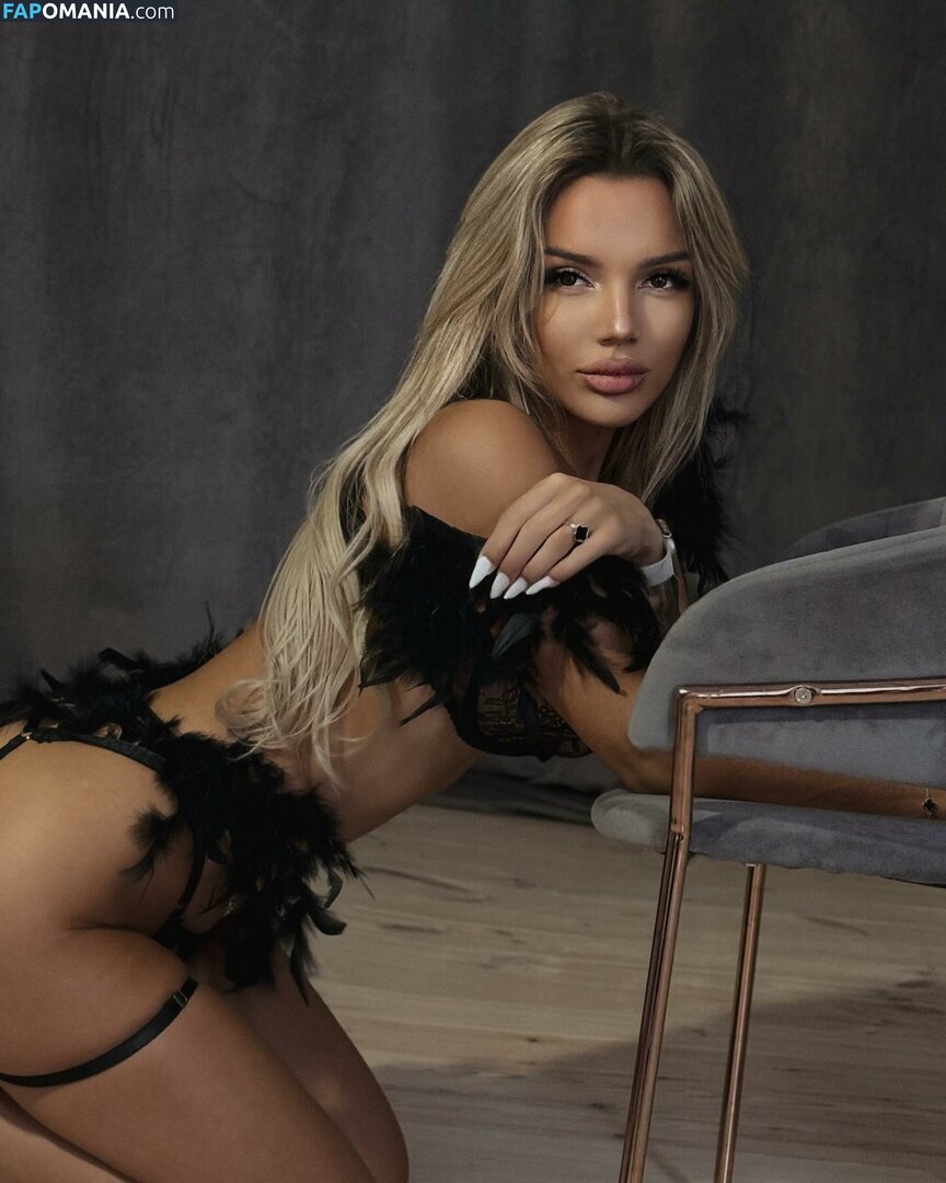 lera.koldomasova / lera_koldomasova_ / lera_lera_onlyfans Nudo OnlyFans  Foto trapelata #6