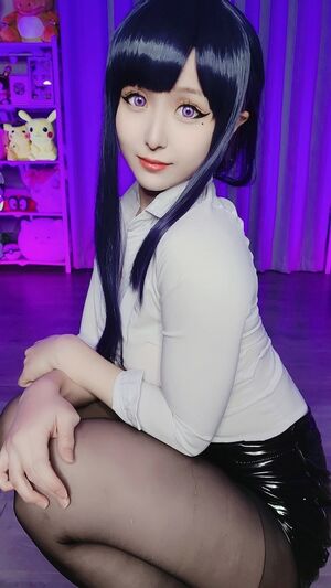 Lewd Cosplayer