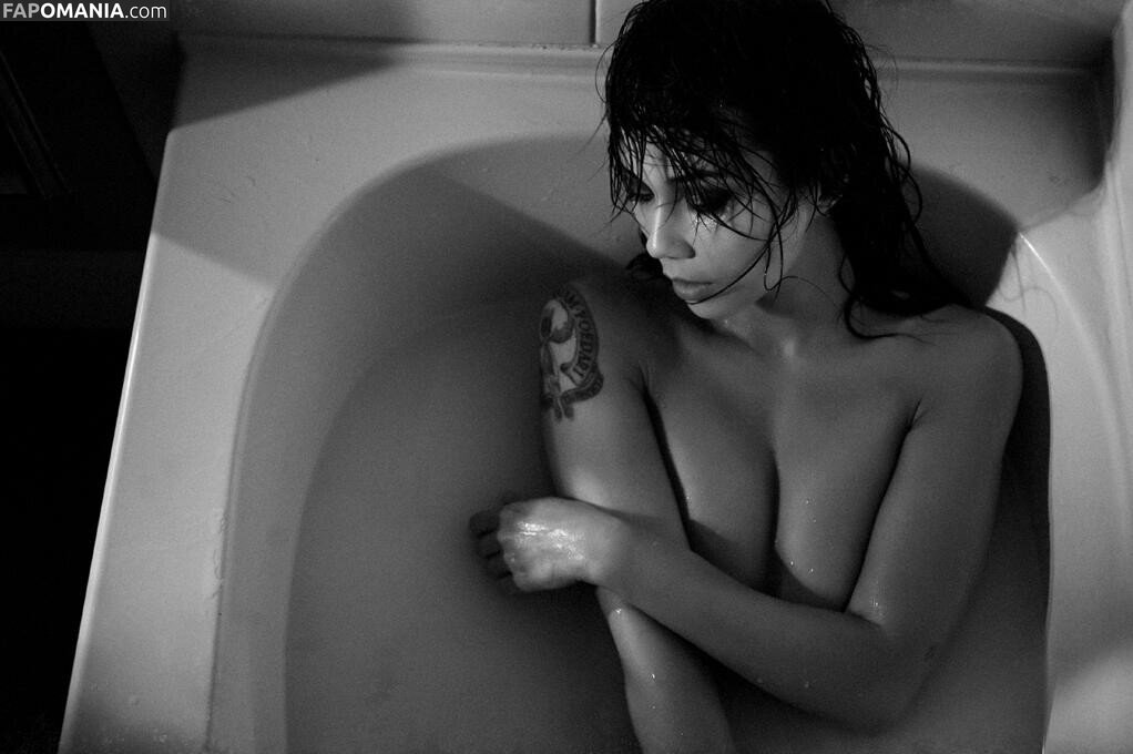 Lexa Doig Nudo OnlyFans  Foto trapelata #4