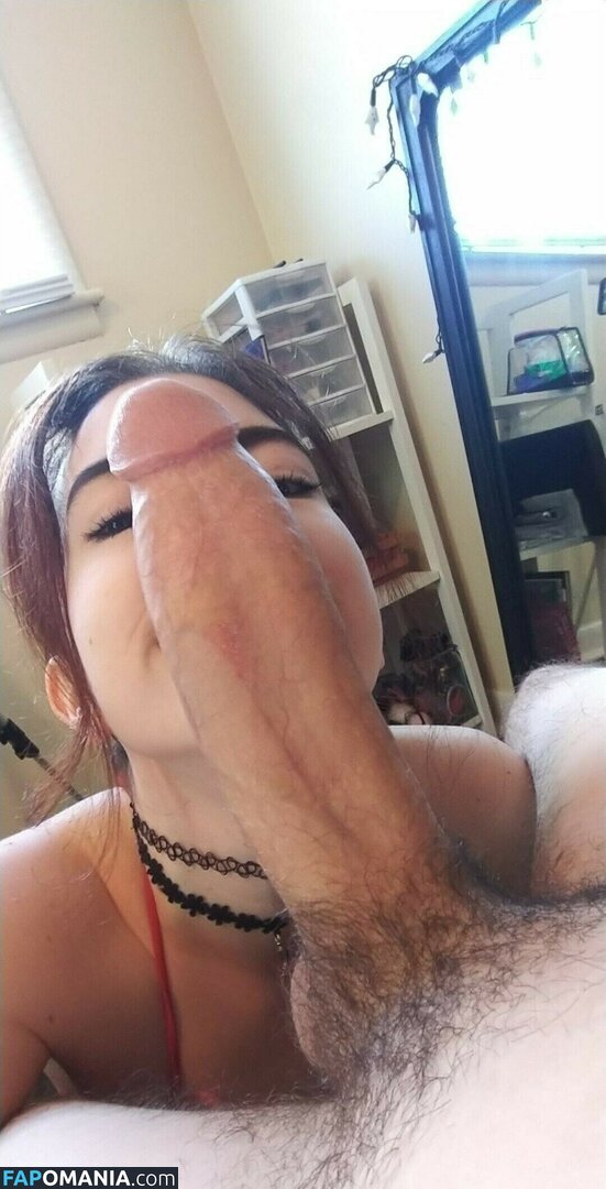 LilRedVelvettt / lil.redvelvet / lilredvelvet Nudo OnlyFans  Foto trapelata #3