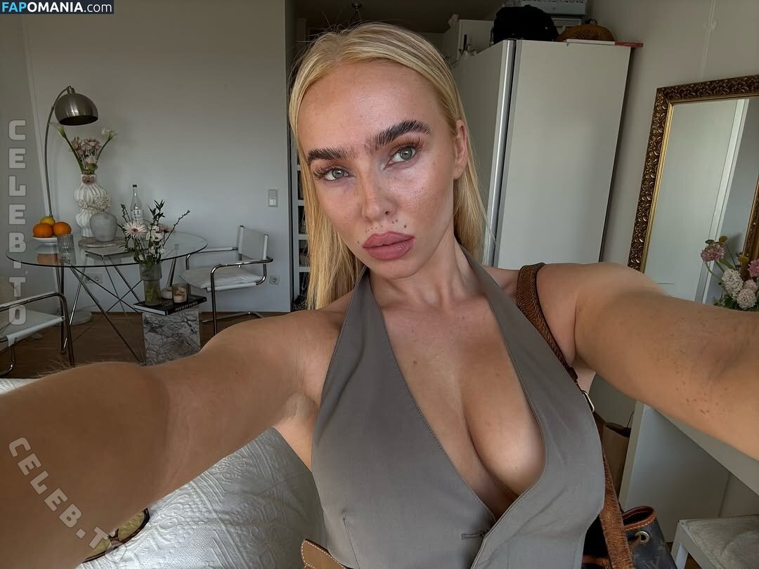 Lilycharlottevoss Nudo OnlyFans  Foto trapelata #2