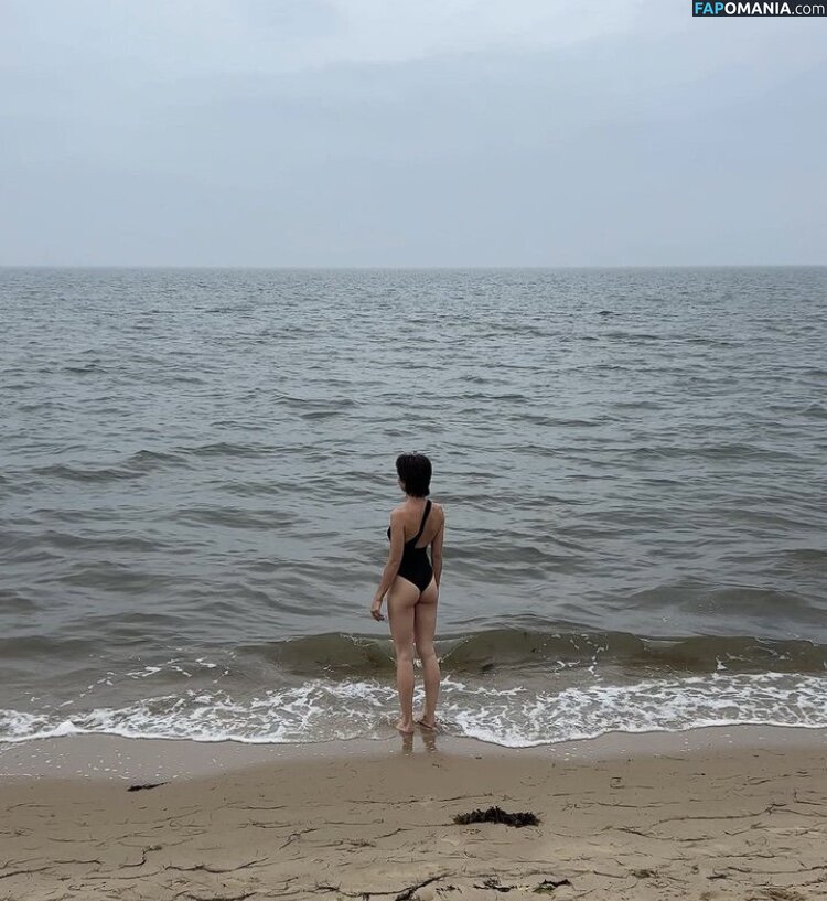 Bluemoonmagic2 / Lisa-Marie Koroll / lisamariekoroll Nudo OnlyFans  Foto trapelata #1