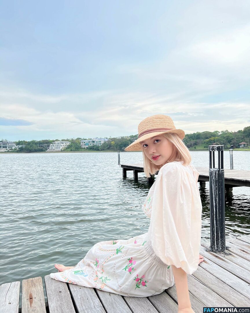 Blackpink / Lisa / lalalalisa_m / lisaamane Nudo OnlyFans  Foto trapelata #222