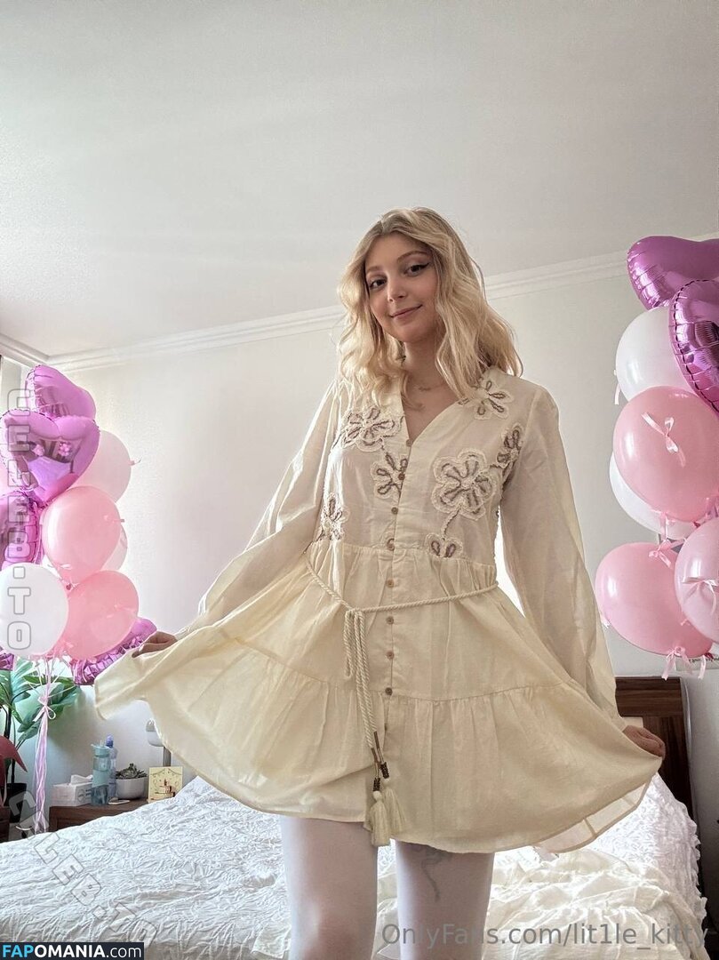 Emili / Lit1le_Kitty_ / https: / lit1le_kitty Nudo OnlyFans  Foto trapelata #5