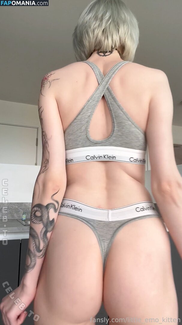 daddys_emo_girl / justemokitten / little_emo_kitten Nudo OnlyFans  Foto trapelata #1129