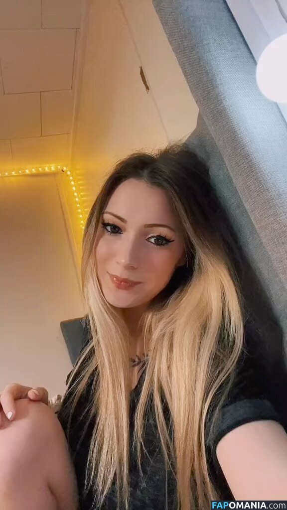 Little Momma / Littleemommaa21 / littlee.mommaa23 / littleemommaa23 Nudo OnlyFans  Foto trapelata #11