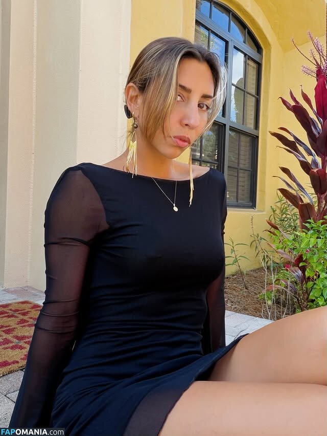 Carla Outes / littlefitdevil Nudo OnlyFans  Foto trapelata #11