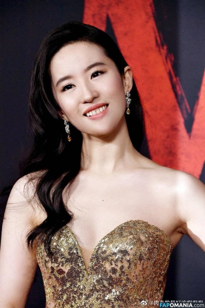 Liu Yifei / yifei_cc Nudo OnlyFans  Foto trapelata #9