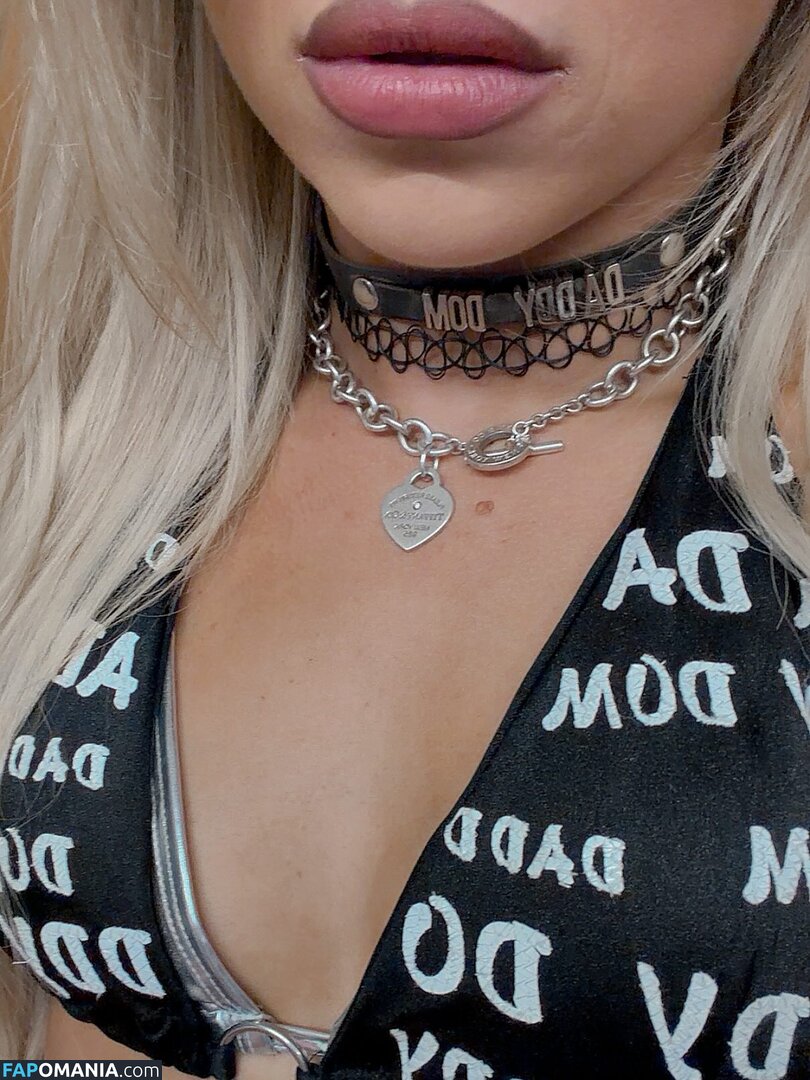 Liv Morgan / https: / yaonlylivvonce Nudo OnlyFans  Foto trapelata #990