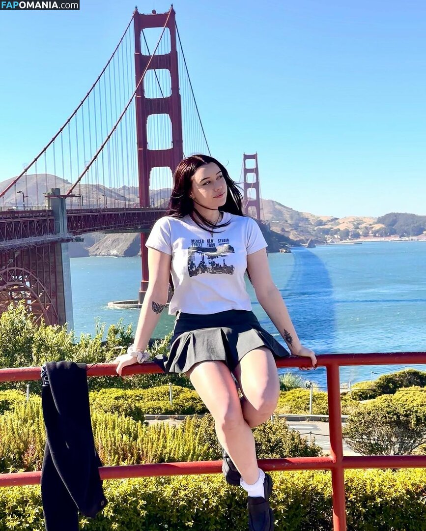 Liv Bevan / LivBev / livscopes Nudo OnlyFans  Foto trapelata #21