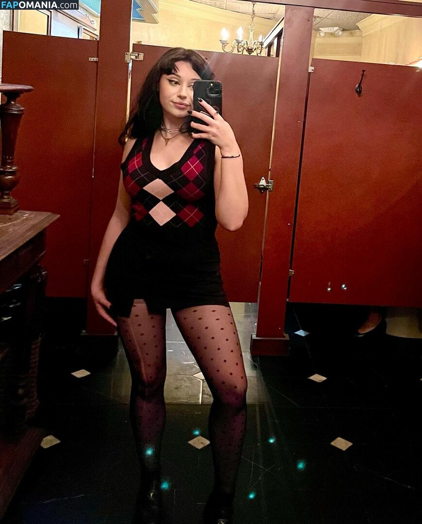 Liv Bevan / LivBev / livscopes Nudo OnlyFans  Foto trapelata #85