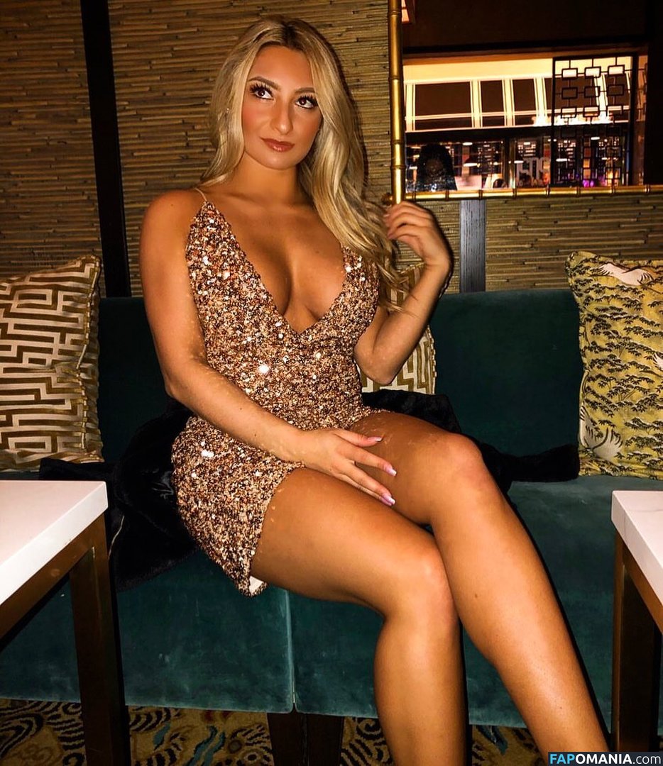 Lizzy Decologero Nudo OnlyFans  Foto trapelata #11