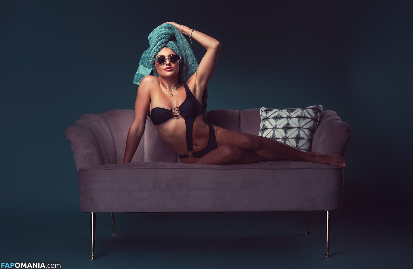 Logan Vaughan / Logan.grace / LoganGraceVaug1 / logan.grace16 Nudo OnlyFans  Foto trapelata #8