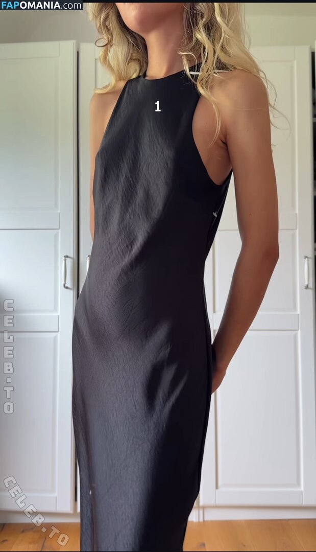 Lotta Emilie Stichler / lottastichler Nudo OnlyFans  Foto trapelata #44