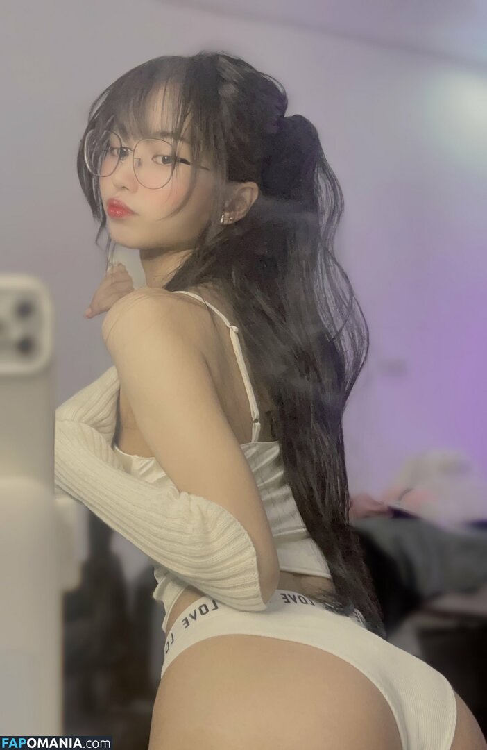 Lilith / Lou Aenlle / llthidk Nudo OnlyFans  Foto trapelata #15