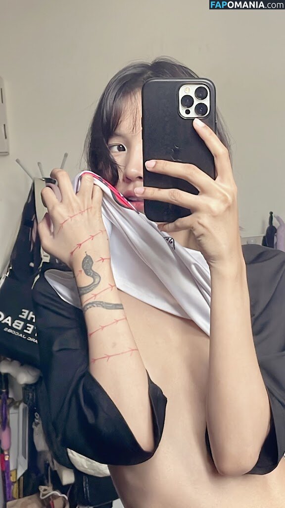 Lilith / Lou Aenlle / llthidk Nudo OnlyFans  Foto trapelata #98