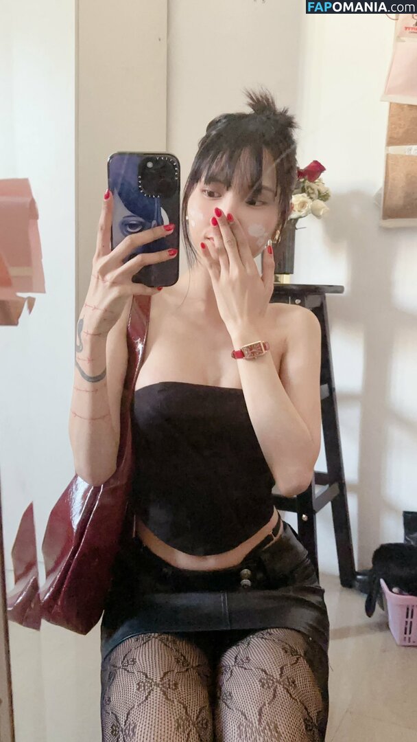 Lilith / Lou Aenlle / llthidk Nudo OnlyFans  Foto trapelata #173