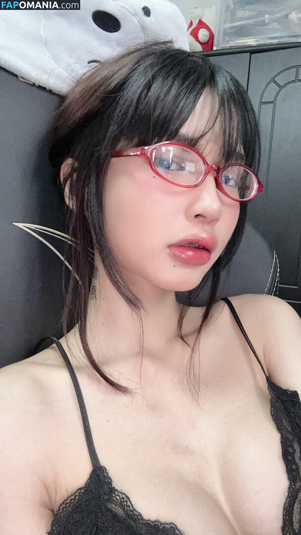 Lilith / Lou Aenlle / llthidk Nudo OnlyFans  Foto trapelata #204
