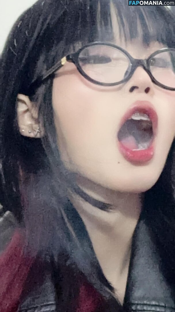 Lilith / Lou Aenlle / llthidk Nudo OnlyFans  Foto trapelata #211