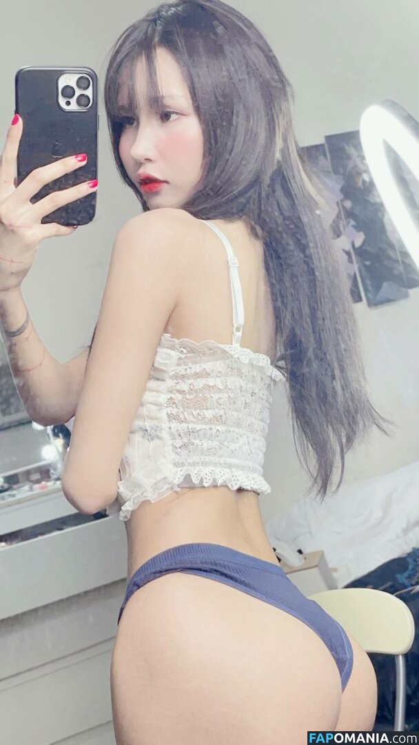 Lilith / Lou Aenlle / llthidk Nudo OnlyFans  Foto trapelata #231